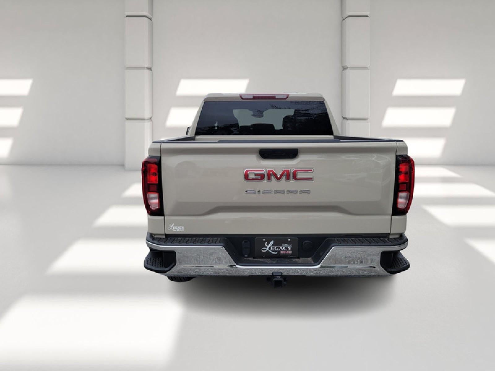 2026 GMC Sierra 1500 Crew Cab Short Box 4-Wheel Drive Pro