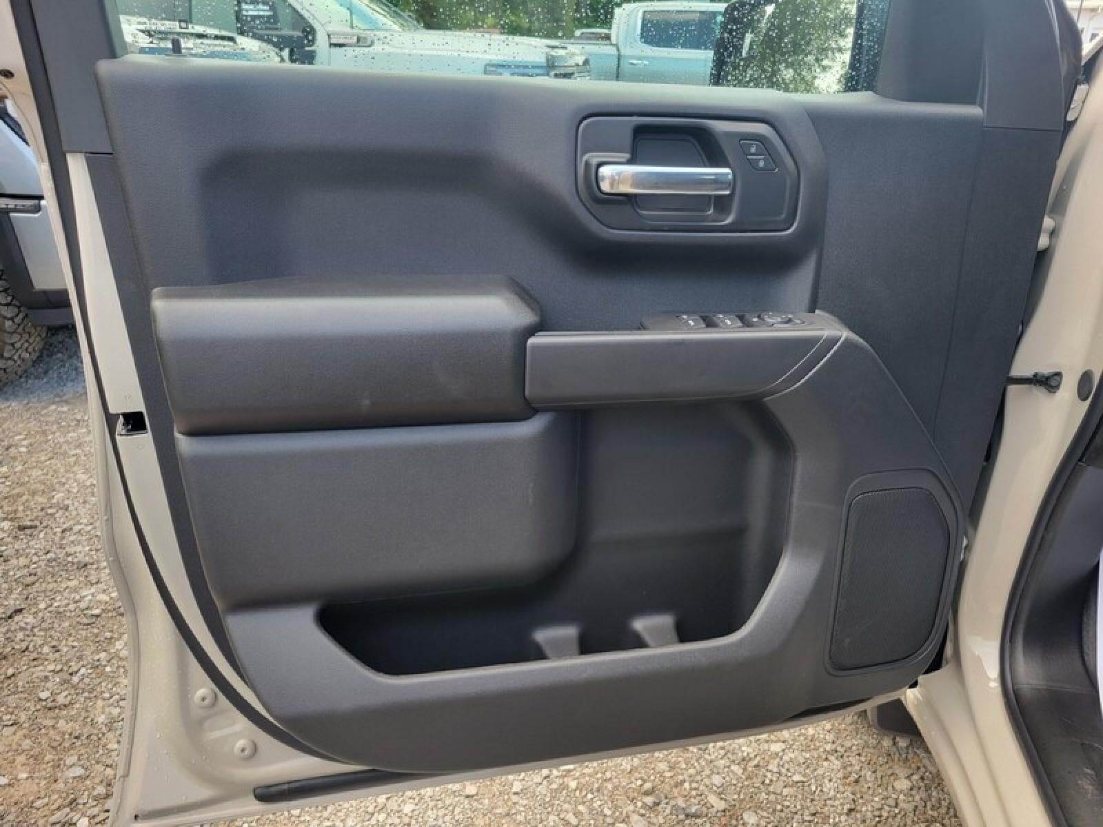 2026 GMC Sierra 1500 Crew Cab Short Box 4-Wheel Drive Pro