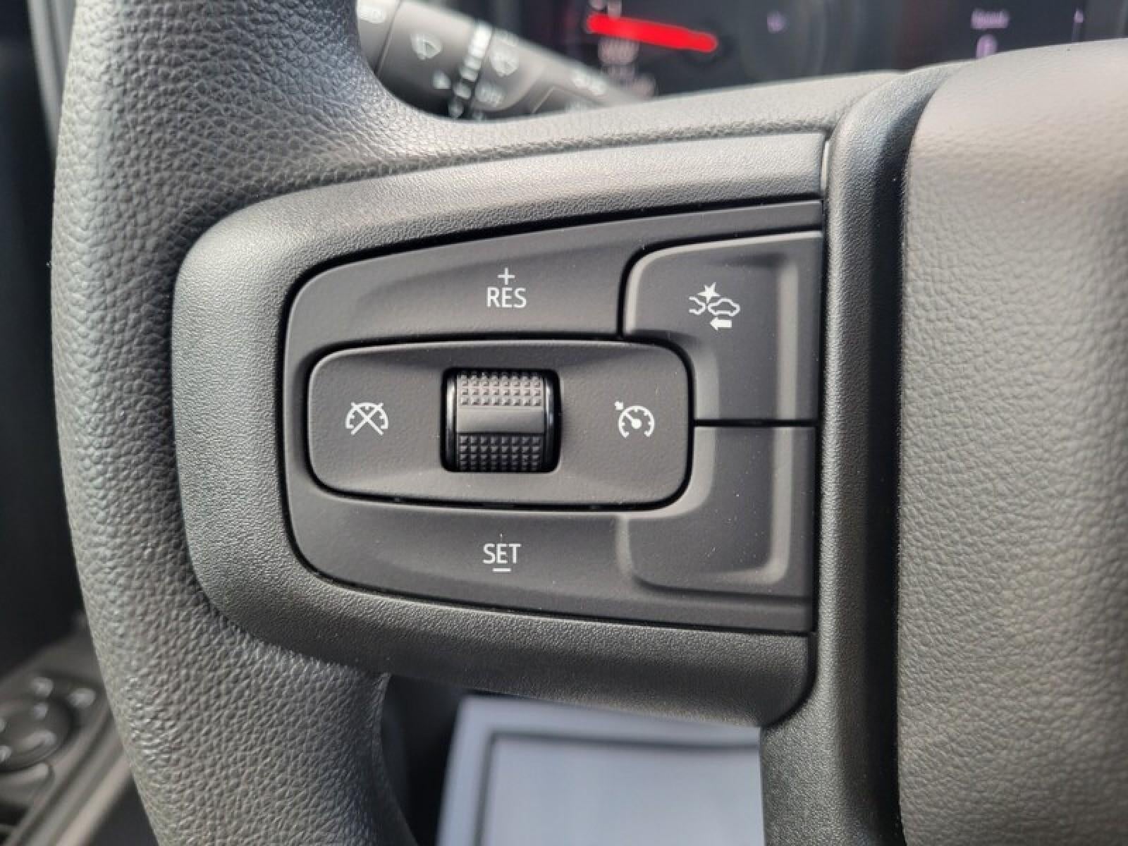 2026 GMC Sierra 1500 Crew Cab Short Box 4-Wheel Drive Pro