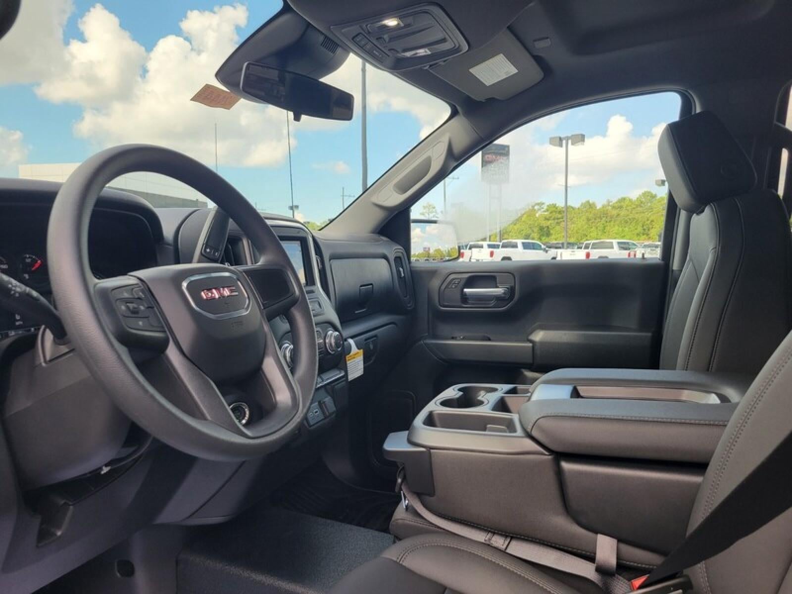 2026 GMC Sierra 1500 Crew Cab Short Box 4-Wheel Drive Pro