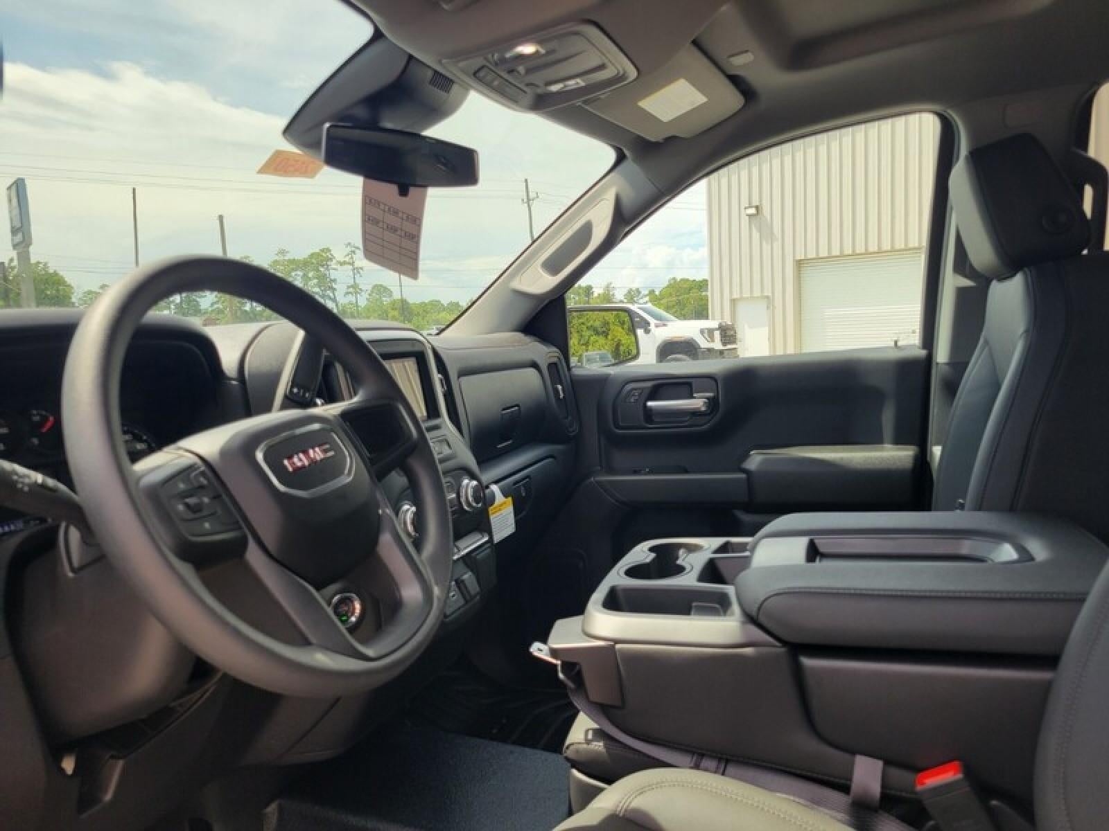 2026 GMC Sierra 1500 Crew Cab Short Box 4-Wheel Drive Pro
