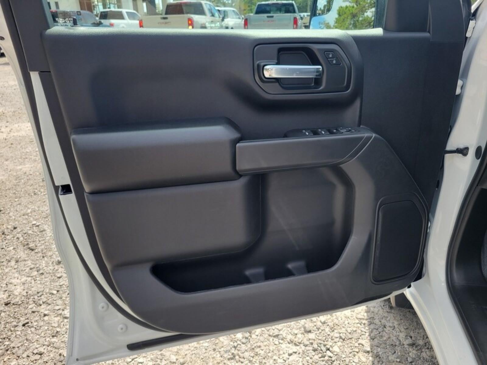 2026 GMC Sierra 1500 Crew Cab Short Box 4-Wheel Drive Pro
