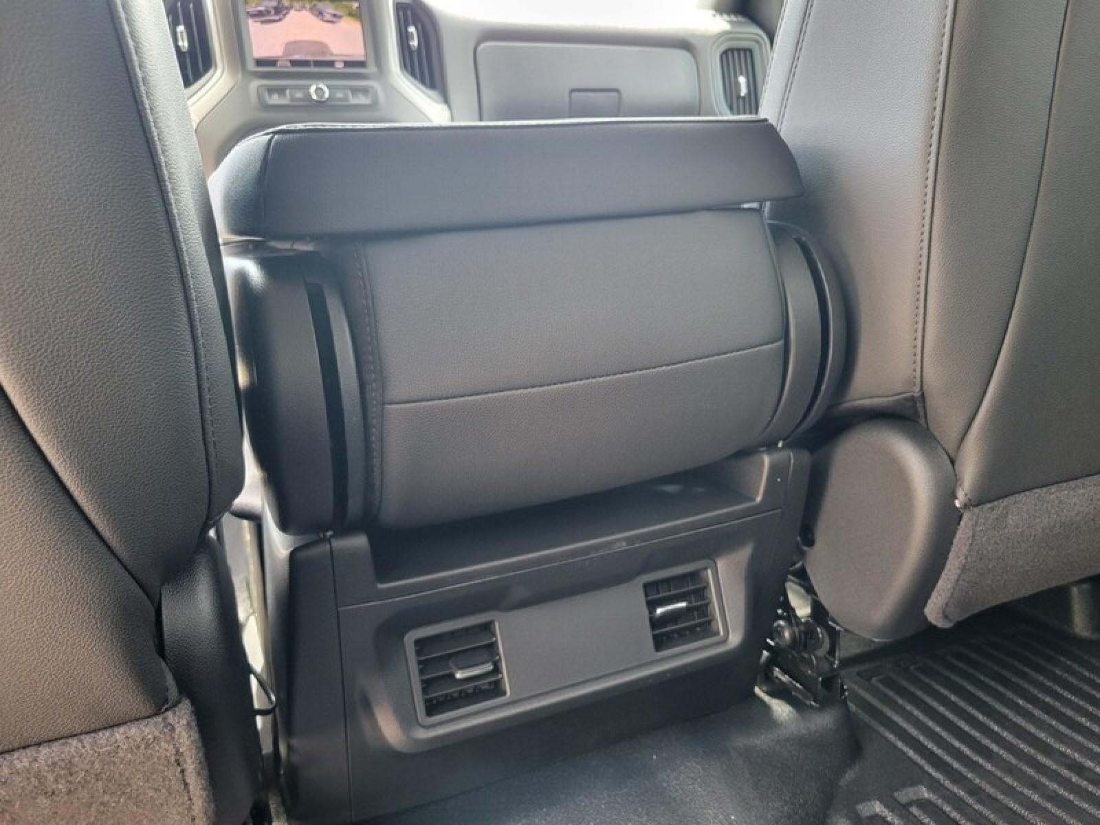 2026 GMC Sierra 1500 Crew Cab Short Box 4-Wheel Drive Pro