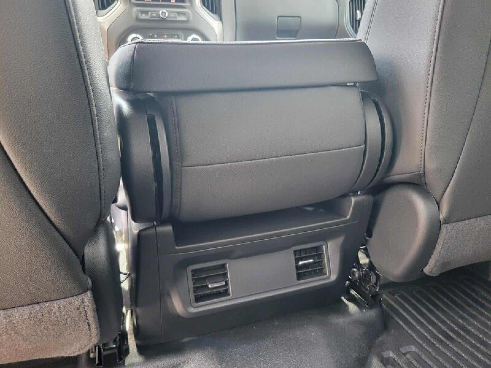 2026 GMC Sierra 1500 Crew Cab Short Box 4-Wheel Drive Pro