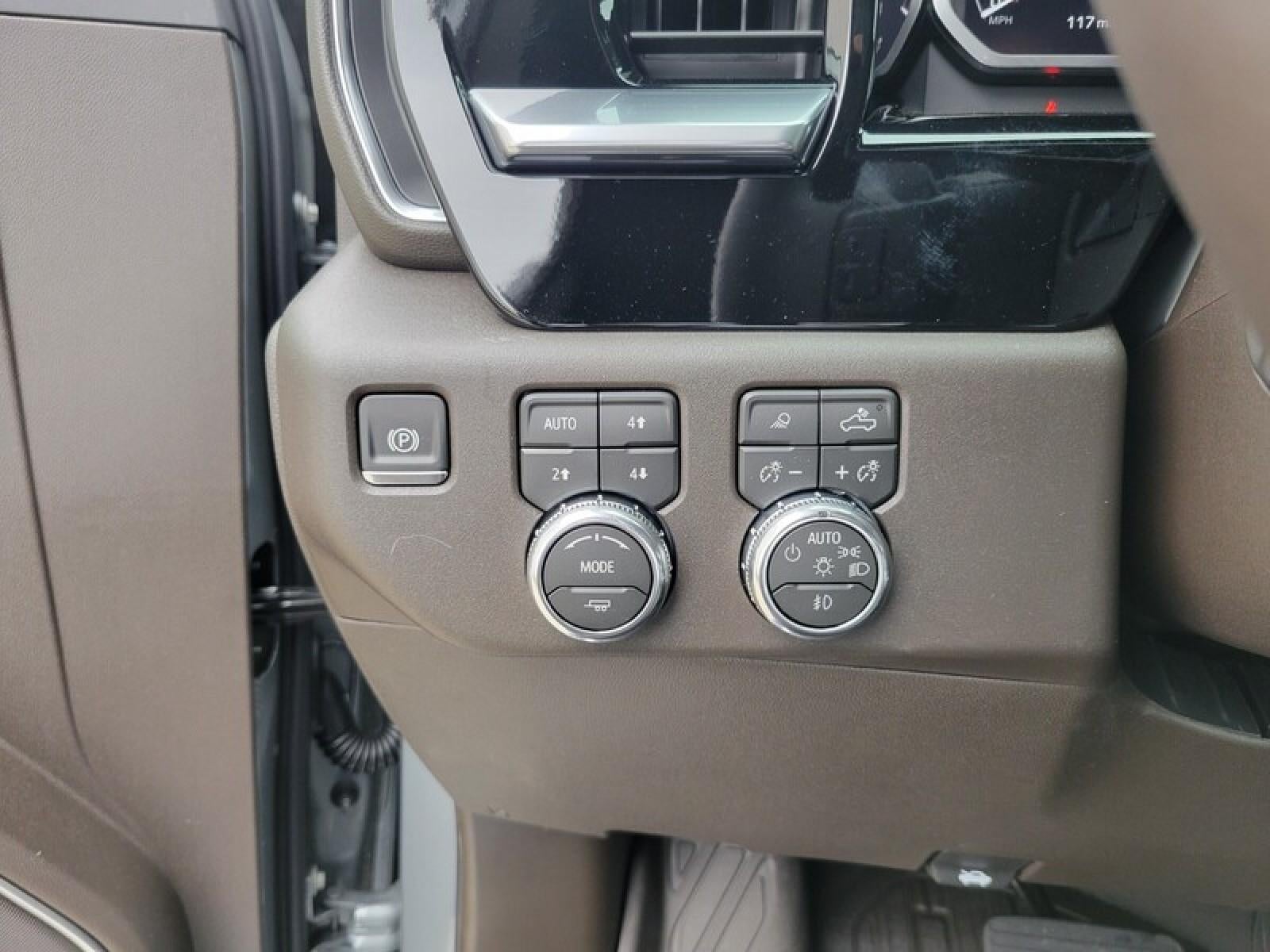 2026 GMC Sierra 1500 Crew Cab Short Box 4-Wheel Drive SLT