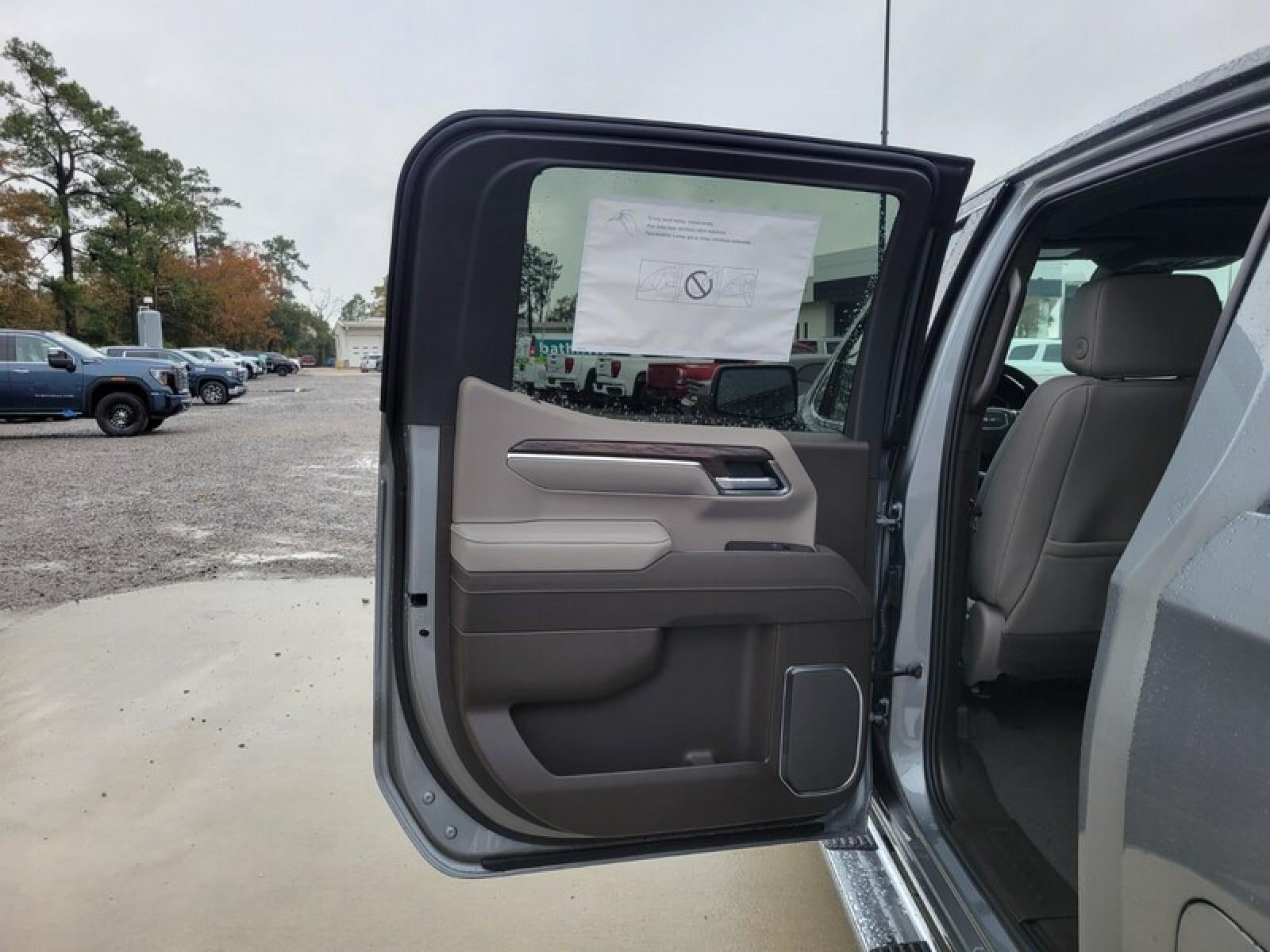 2026 GMC Sierra 1500 Crew Cab Short Box 4-Wheel Drive SLT