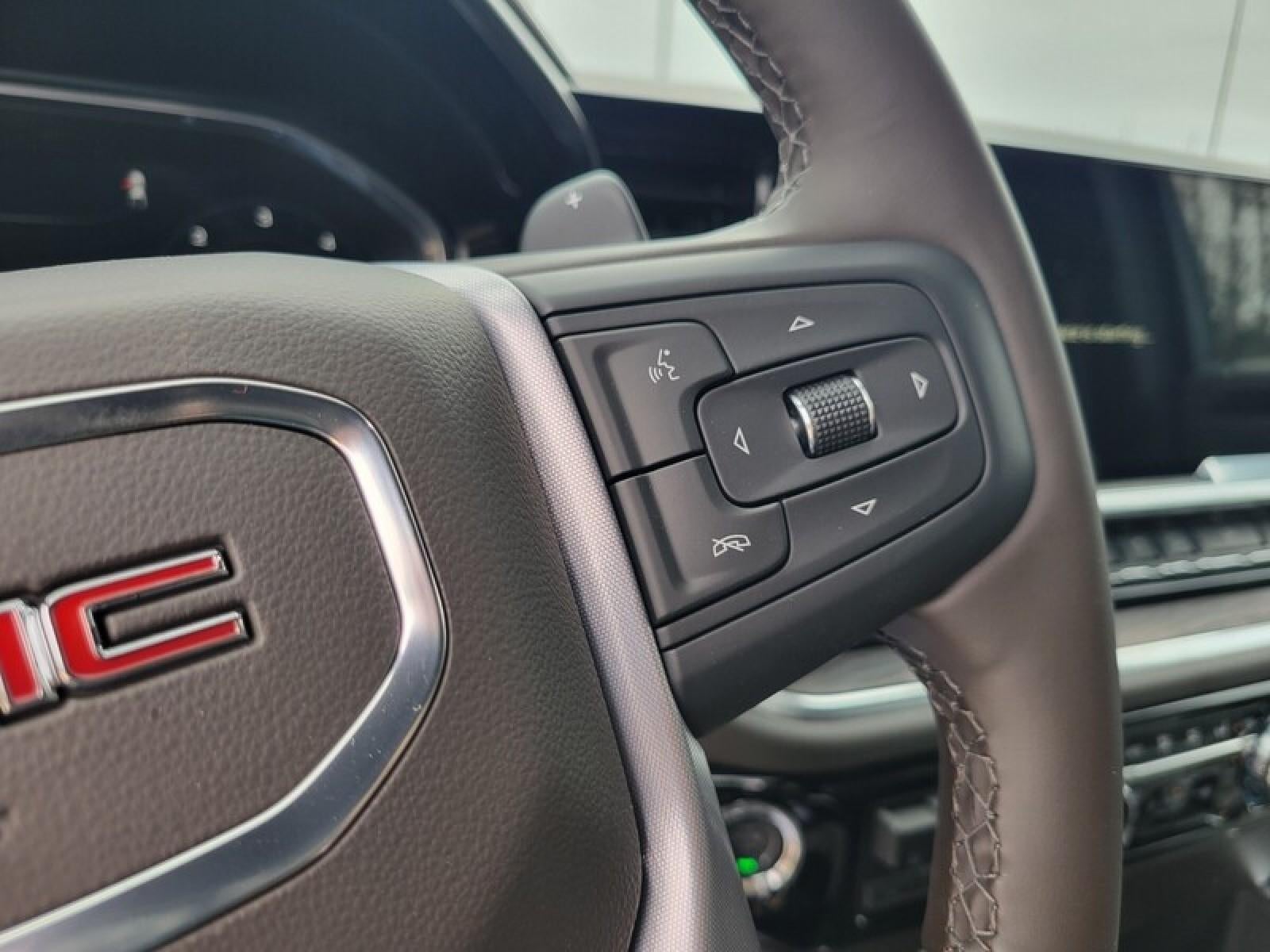 2026 GMC Sierra 1500 Crew Cab Short Box 4-Wheel Drive SLT