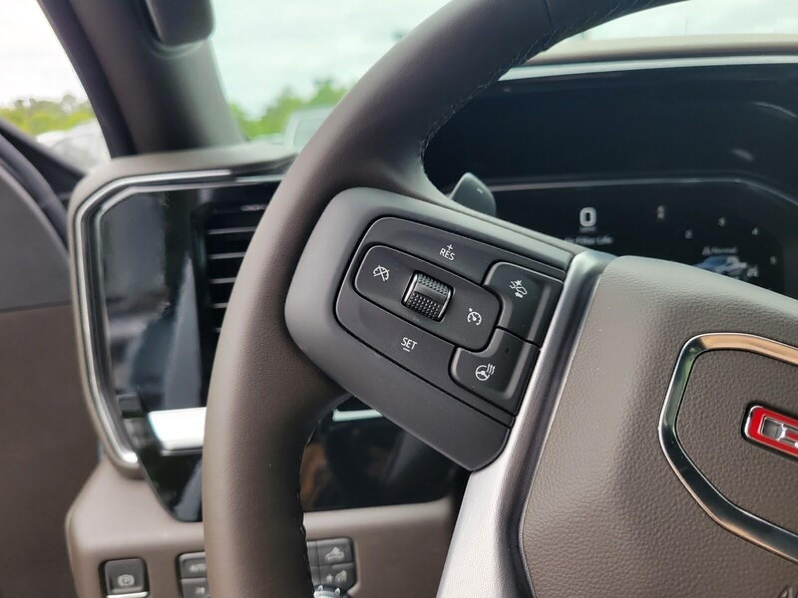 2026 GMC Sierra 1500 Crew Cab Short Box 4-Wheel Drive SLT