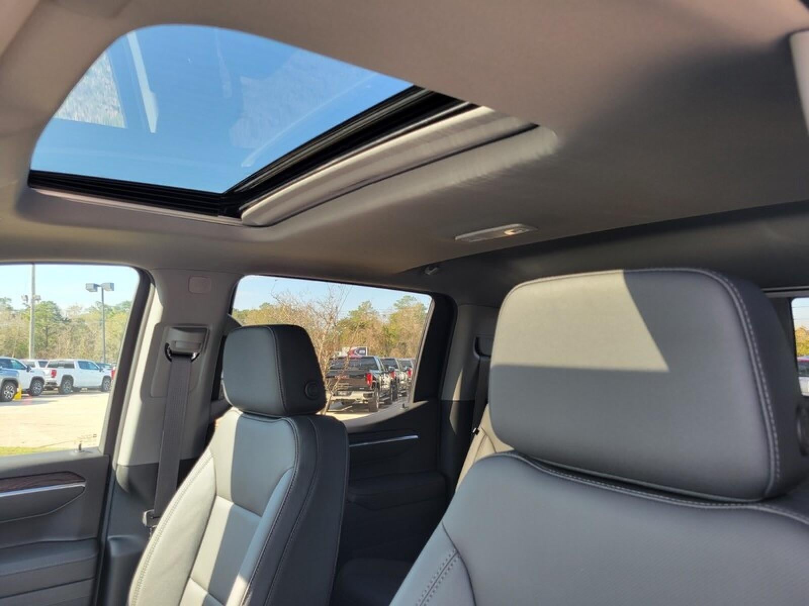 2026 GMC Sierra 1500 Crew Cab Short Box 4-Wheel Drive SLT