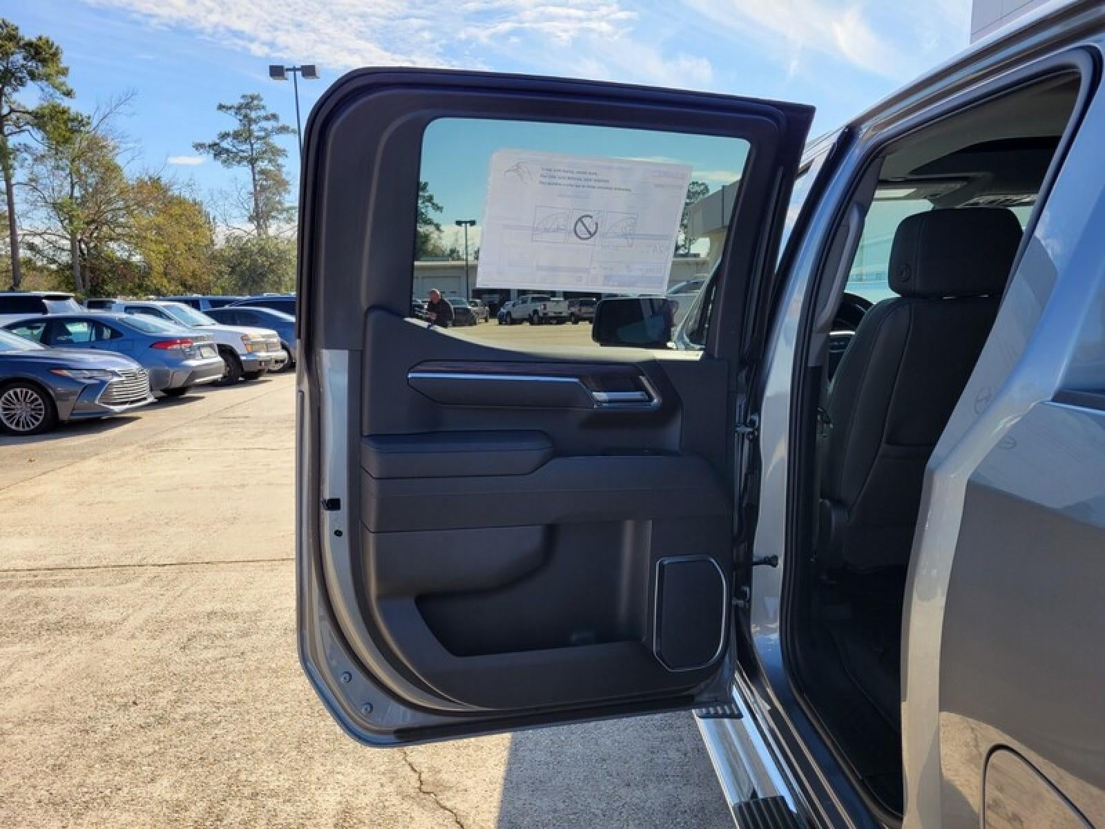 2026 GMC Sierra 1500 Crew Cab Short Box 4-Wheel Drive SLT