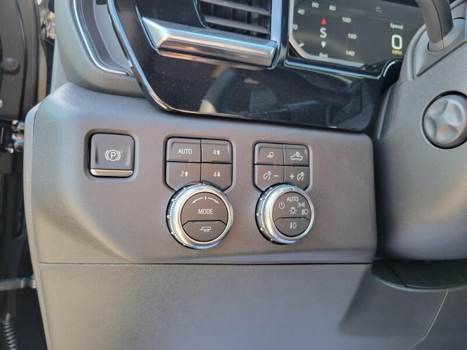 2026 GMC Sierra 1500 Crew Cab Short Box 4-Wheel Drive SLT