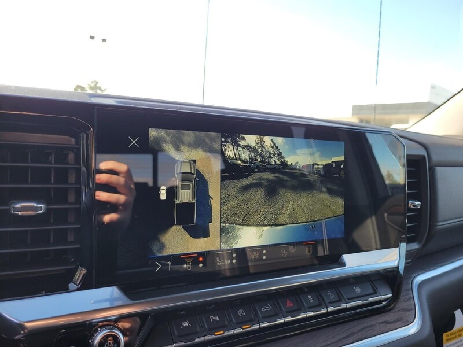 2026 GMC Sierra 1500 Crew Cab Short Box 4-Wheel Drive SLT