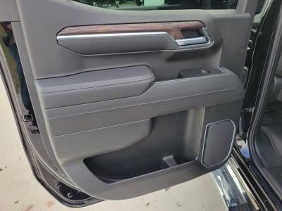 2026 GMC Sierra 1500 Crew Cab Short Box 4-Wheel Drive SLT