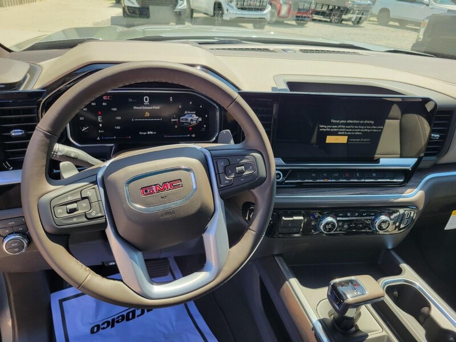 2026 GMC Sierra 1500 Crew Cab Short Box 4-Wheel Drive SLT