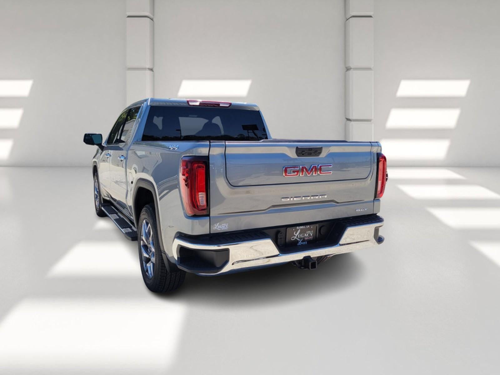 2026 GMC Sierra 1500 Crew Cab Short Box 4-Wheel Drive SLT