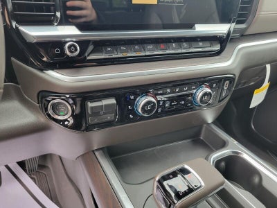 2026 GMC Sierra 1500 Crew Cab Short Box 4-Wheel Drive SLT