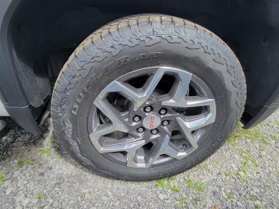 2026 GMC Sierra 1500 Crew Cab Short Box 4-Wheel Drive SLT