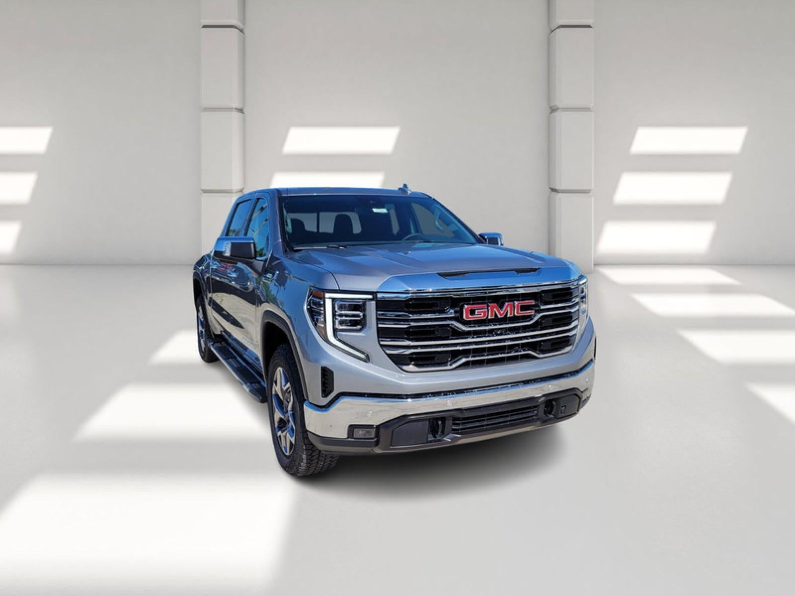 2026 GMC Sierra 1500 Crew Cab Short Box 4-Wheel Drive SLT