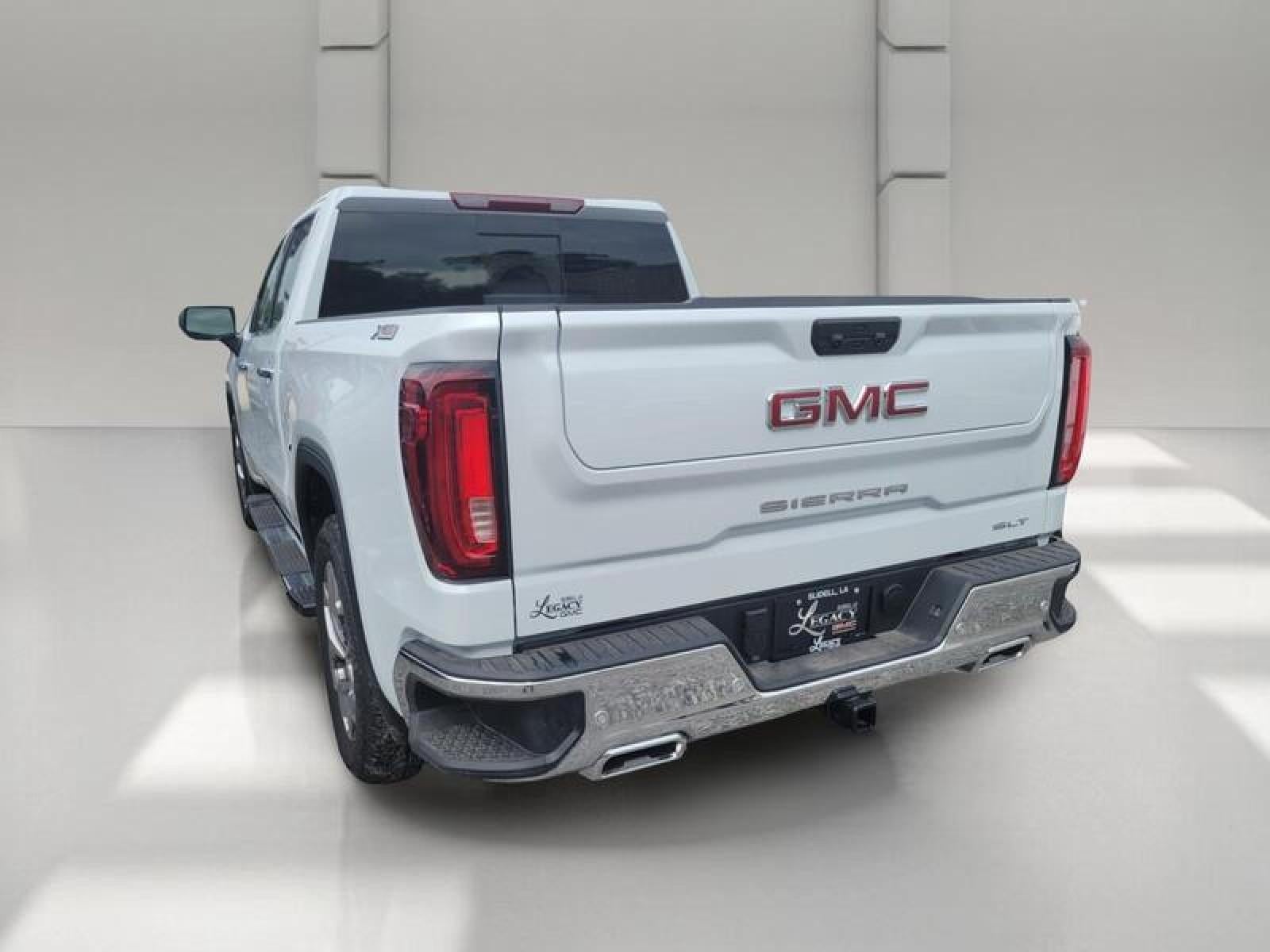 2026 GMC Sierra 1500 Crew Cab Short Box 4-Wheel Drive SLT