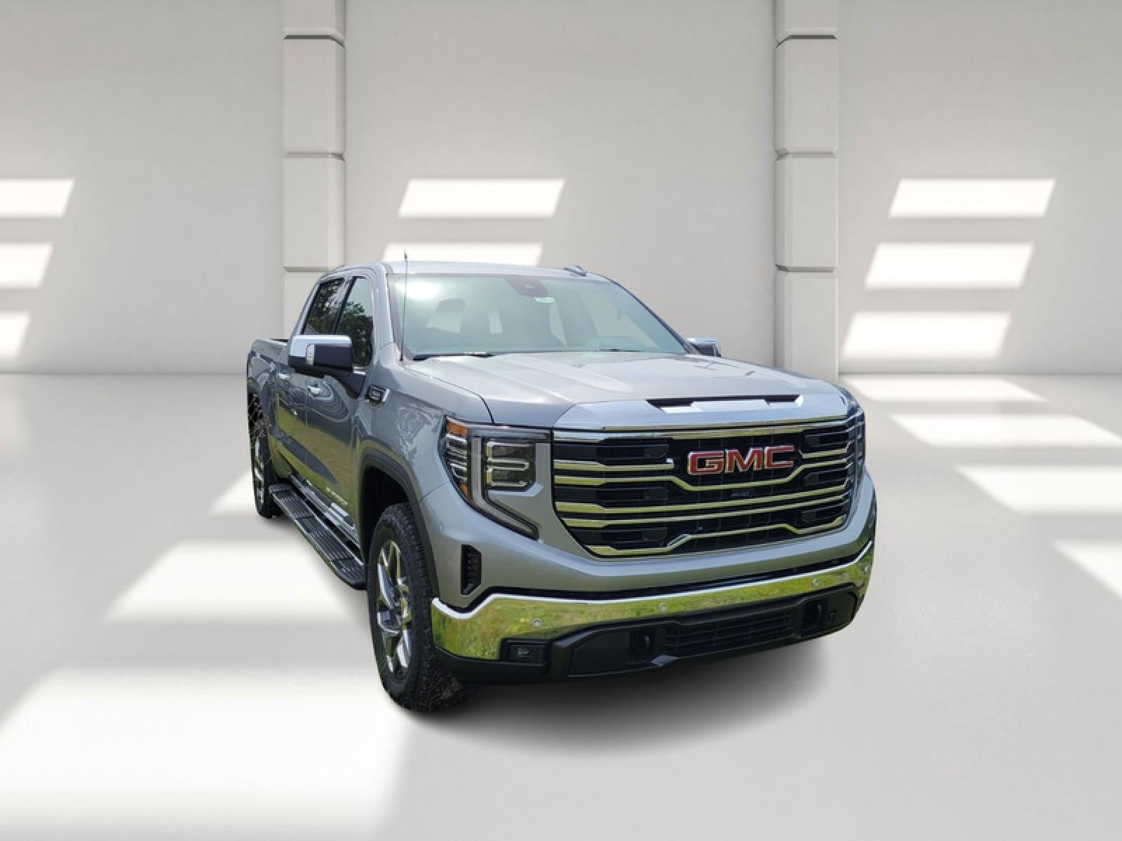 2026 GMC Sierra 1500 Crew Cab Short Box 4-Wheel Drive SLT