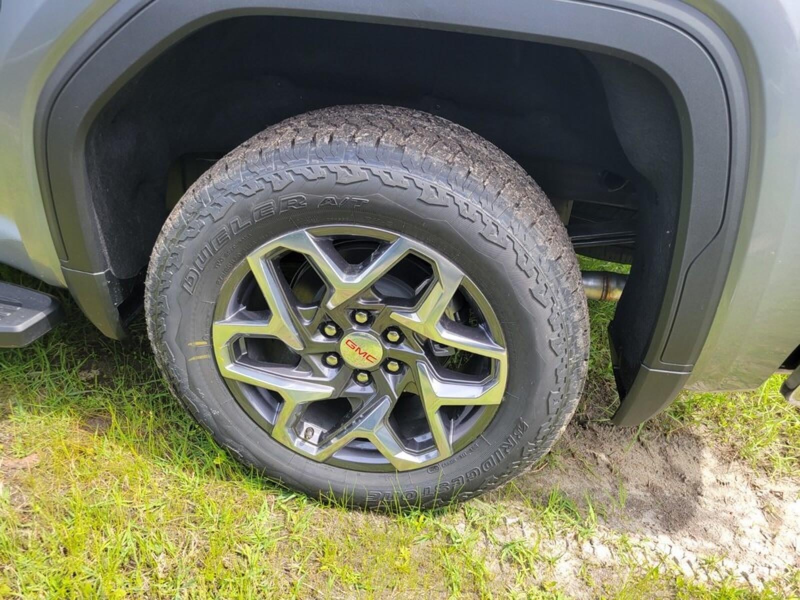 2026 GMC Sierra 1500 Crew Cab Short Box 4-Wheel Drive SLT