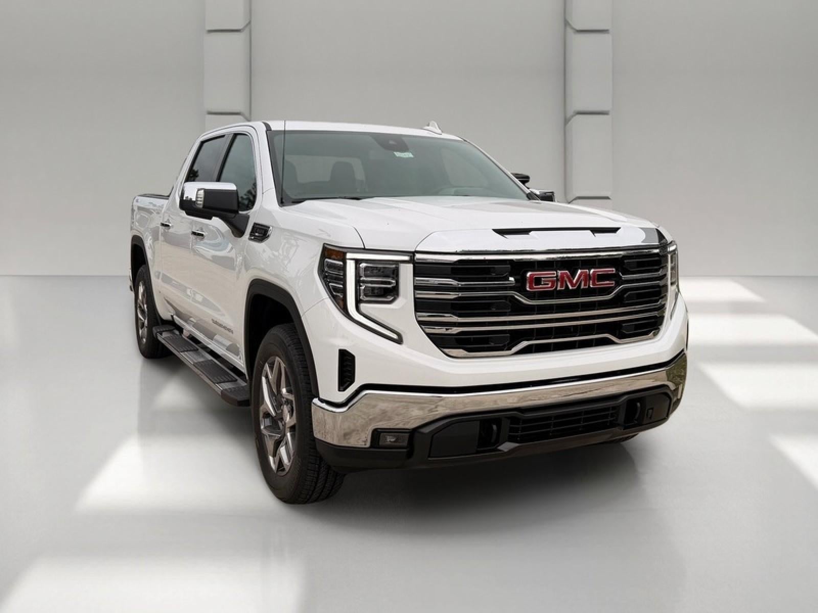 2026 GMC Sierra 1500 Crew Cab Short Box 4-Wheel Drive SLT