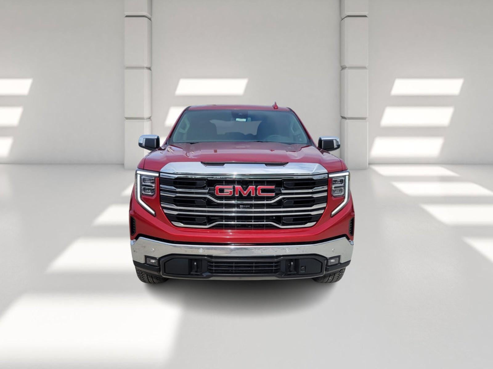 2026 GMC Sierra 1500 Crew Cab Short Box 4-Wheel Drive SLT