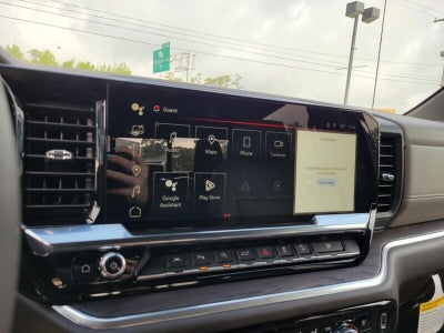 2026 GMC Sierra 1500 Crew Cab Short Box 4-Wheel Drive SLT