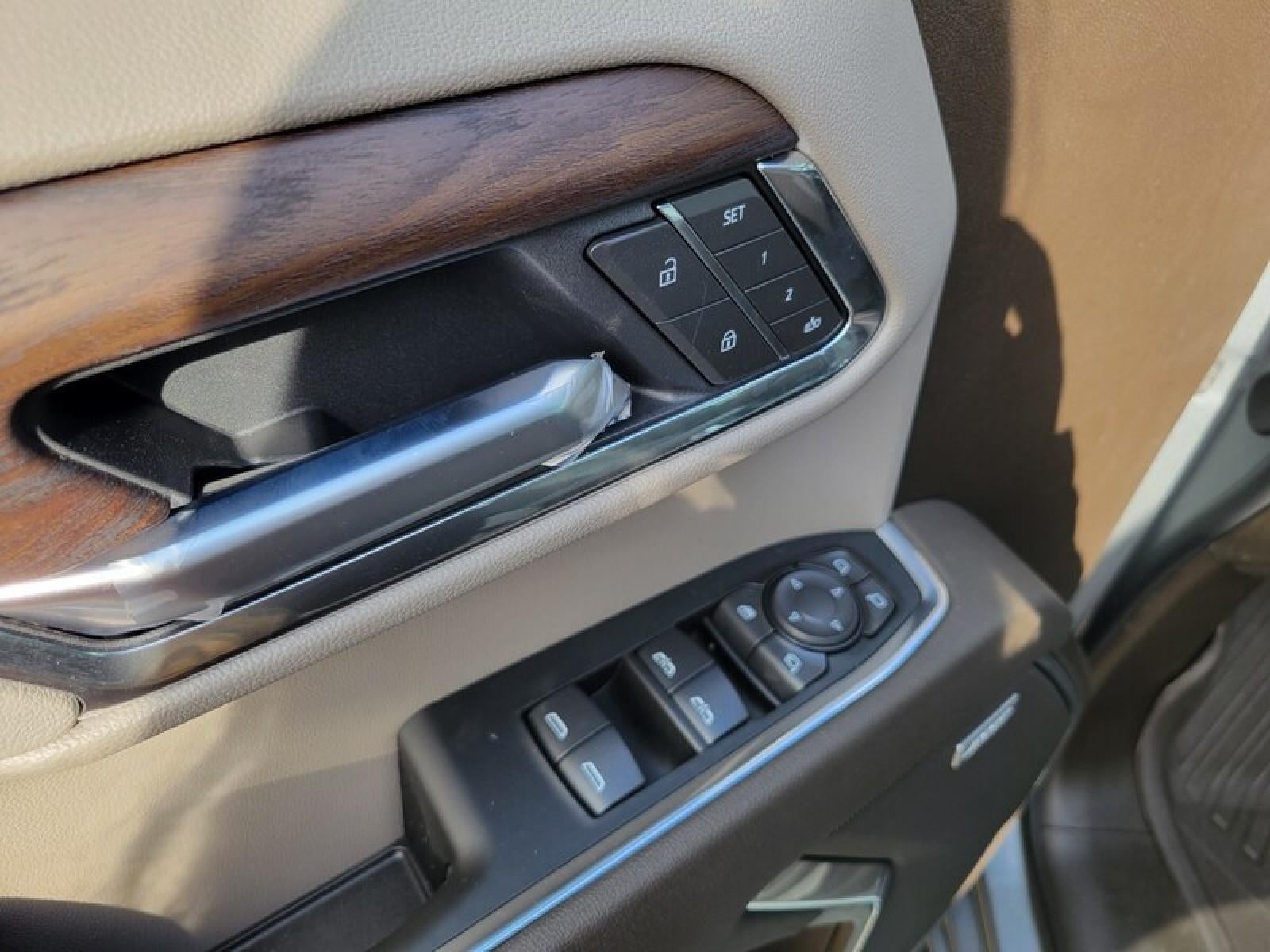 2026 GMC Sierra 1500 Crew Cab Short Box 4-Wheel Drive SLT