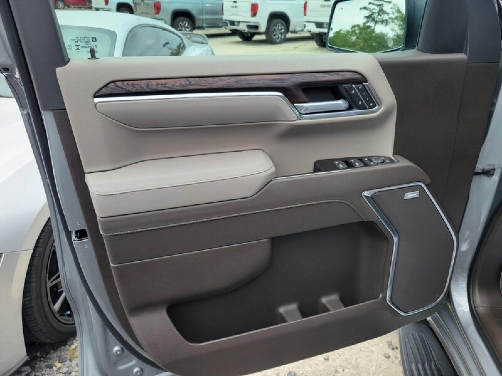 2026 GMC Sierra 1500 Crew Cab Short Box 4-Wheel Drive SLT