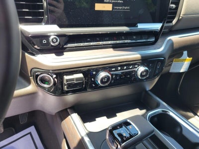 2026 GMC Sierra 1500 Crew Cab Short Box 4-Wheel Drive SLT