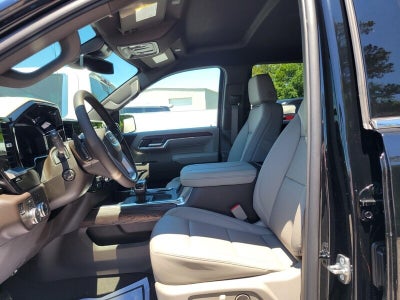 2026 GMC Sierra 1500 Crew Cab Short Box 4-Wheel Drive SLT