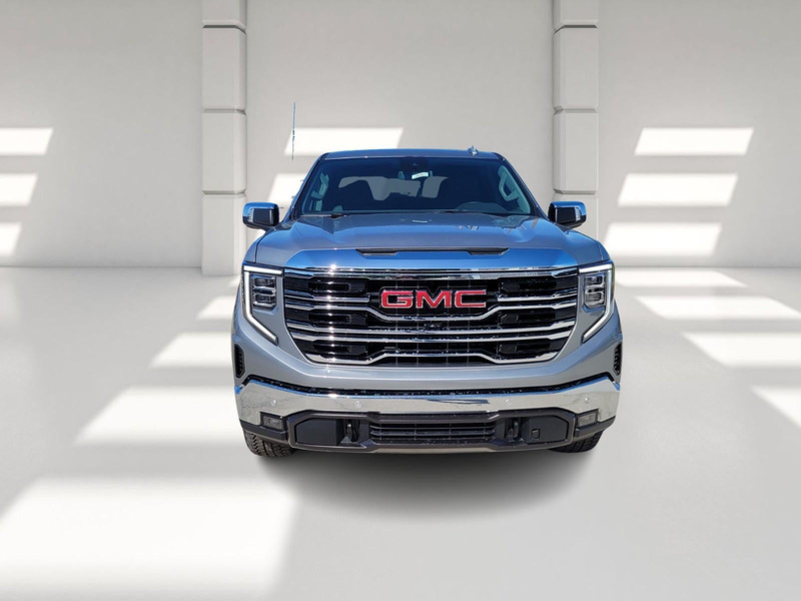 2026 GMC Sierra 1500 Crew Cab Short Box 4-Wheel Drive SLT
