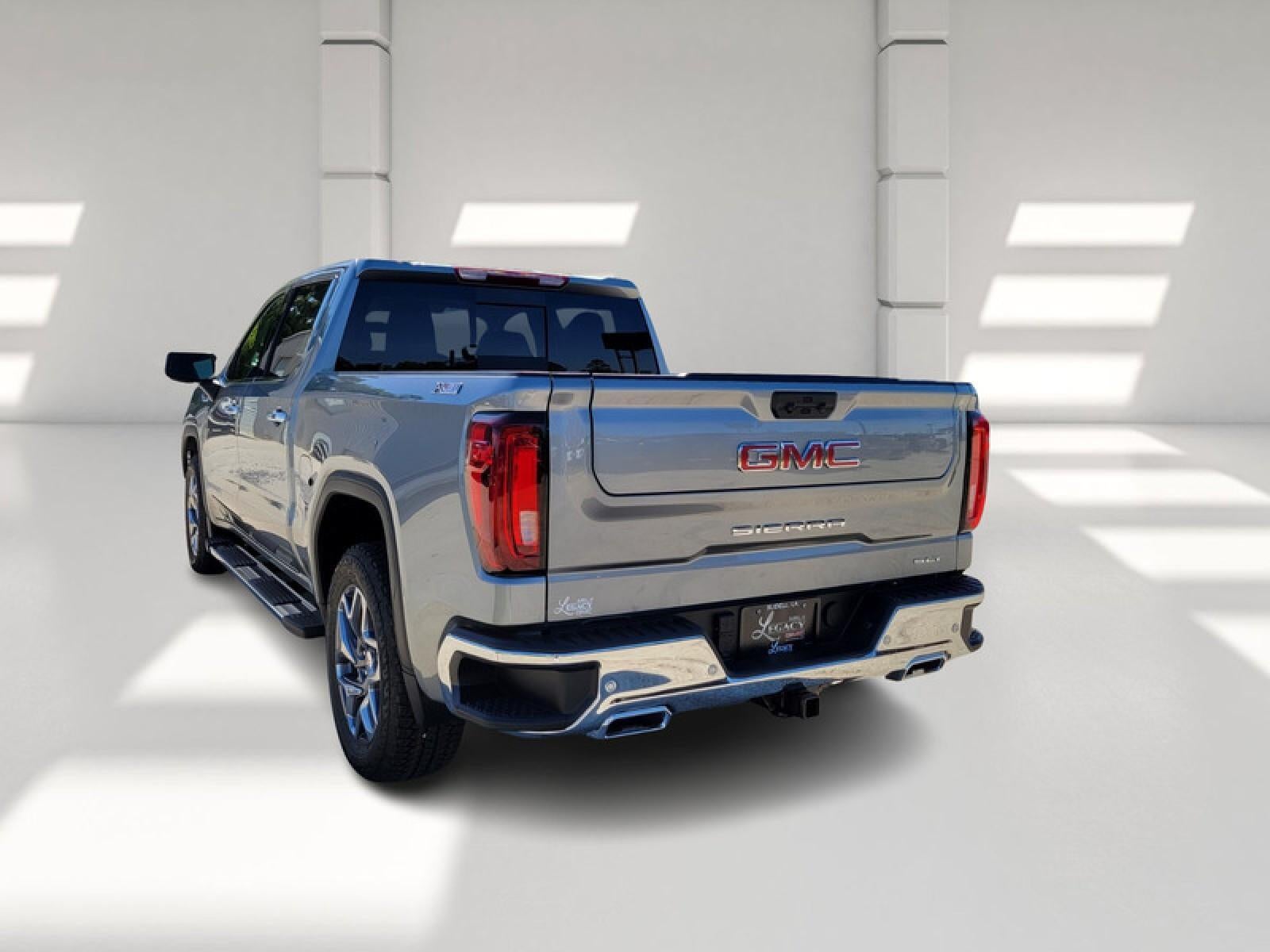 2026 GMC Sierra 1500 Crew Cab Short Box 4-Wheel Drive SLT