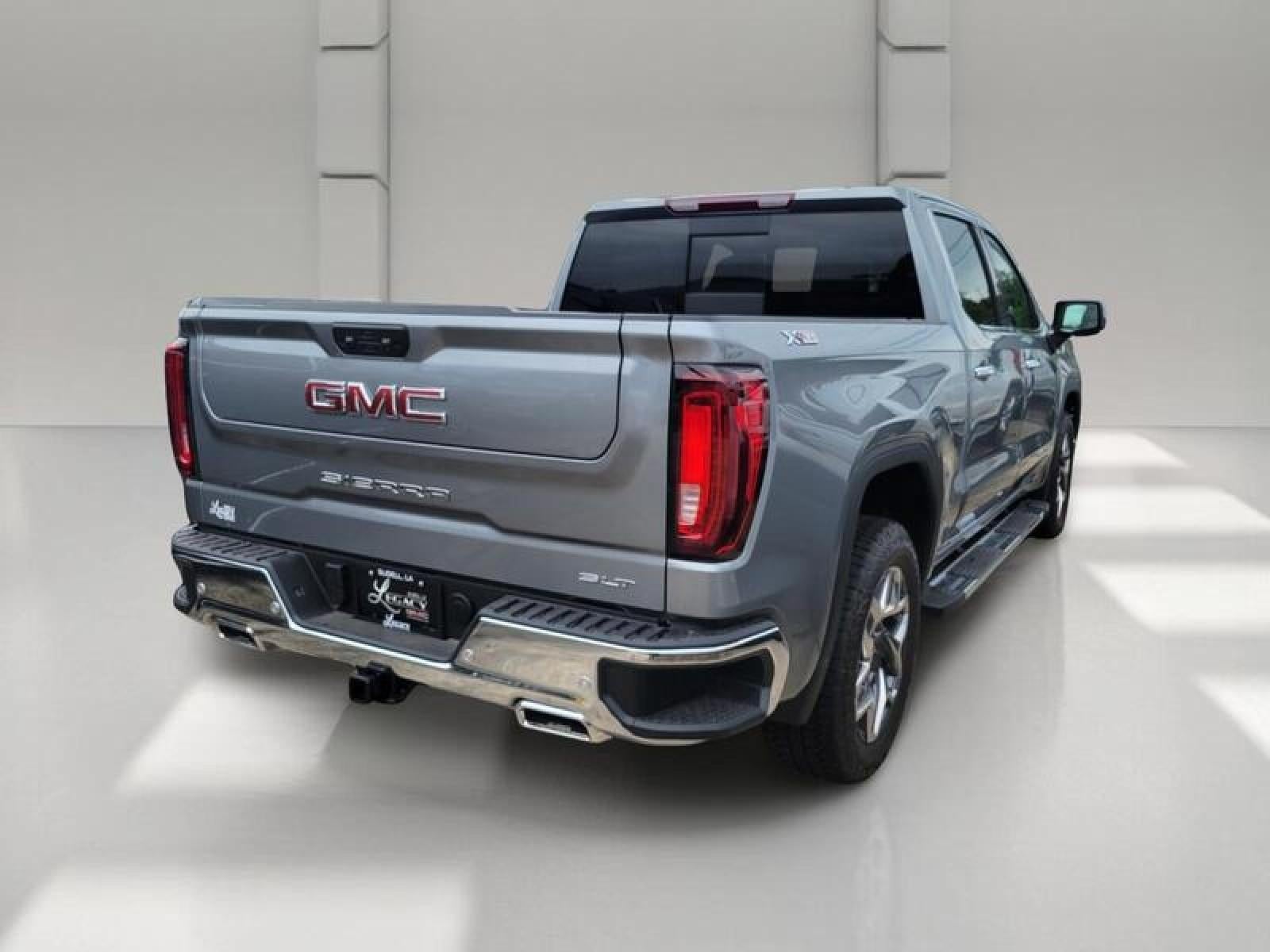2026 GMC Sierra 1500 Crew Cab Short Box 4-Wheel Drive SLT