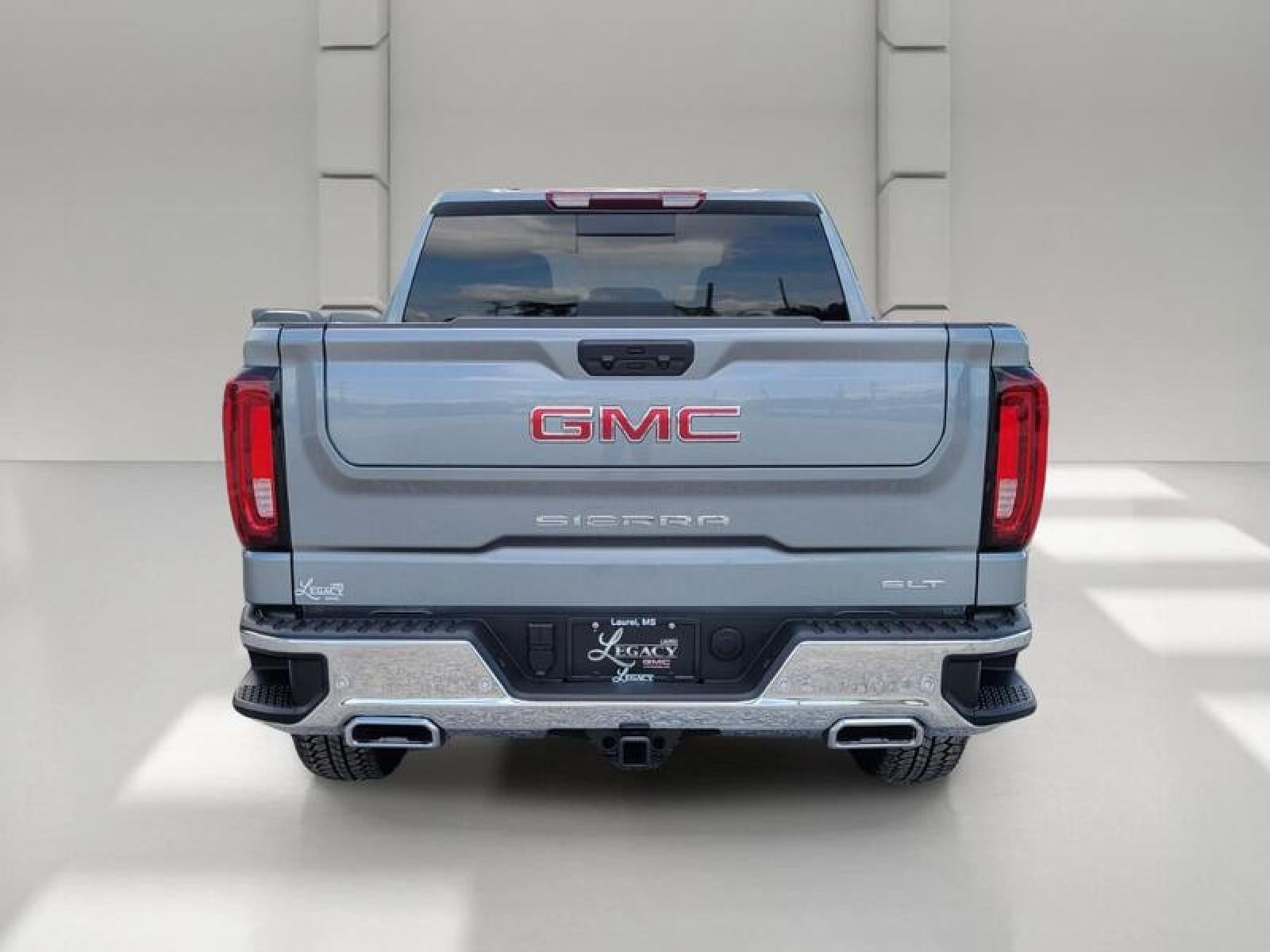 2026 GMC Sierra 1500 Crew Cab Short Box 4-Wheel Drive SLT