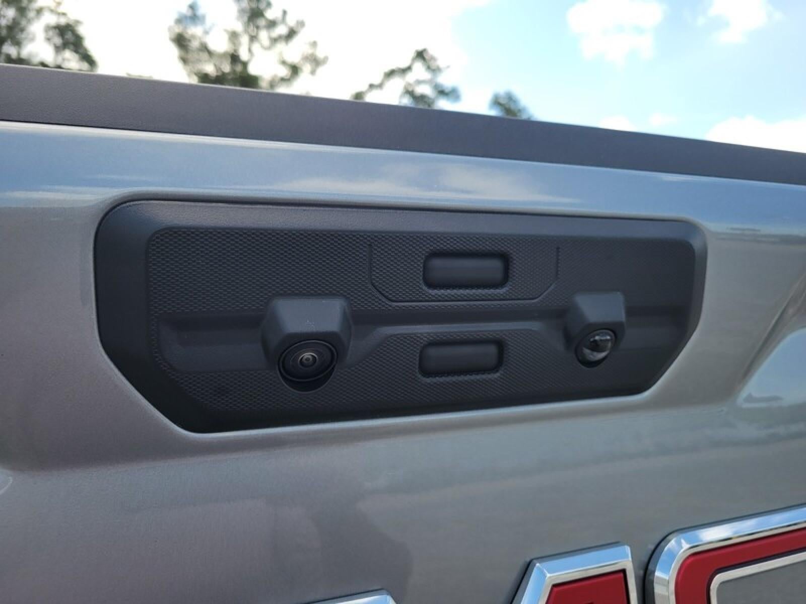 2026 GMC Sierra 1500 Crew Cab Short Box 4-Wheel Drive SLT