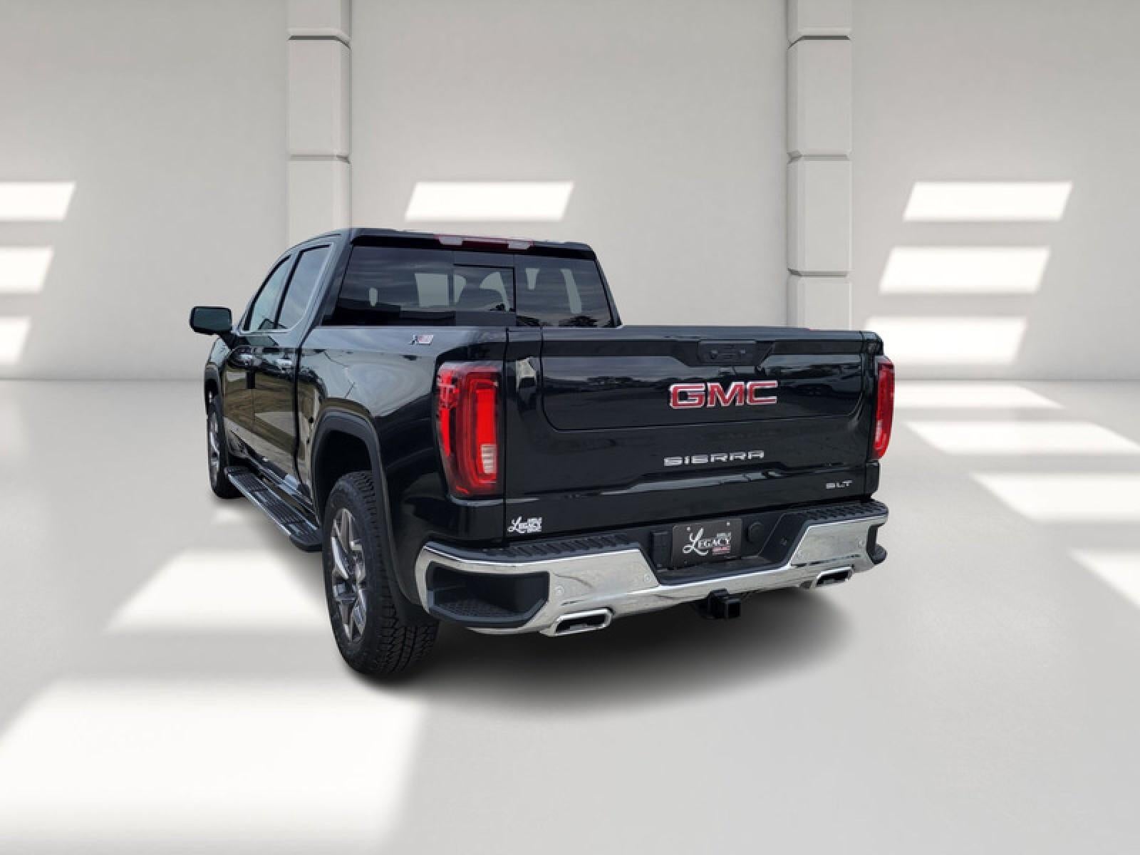 2026 GMC Sierra 1500 Crew Cab Short Box 4-Wheel Drive SLT
