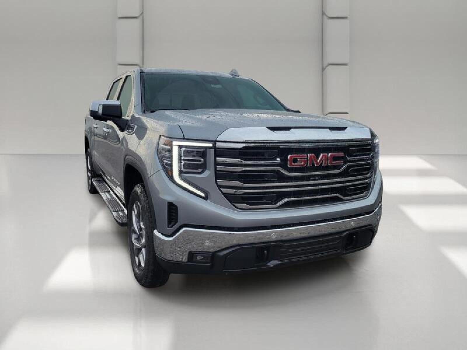 2026 GMC Sierra 1500 Crew Cab Short Box 4-Wheel Drive SLT
