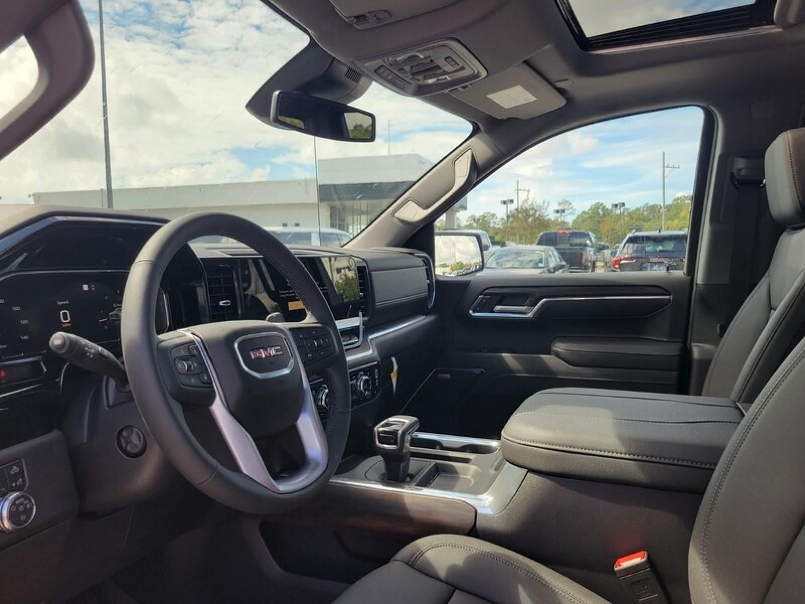 2026 GMC Sierra 1500 Crew Cab Short Box 4-Wheel Drive SLT