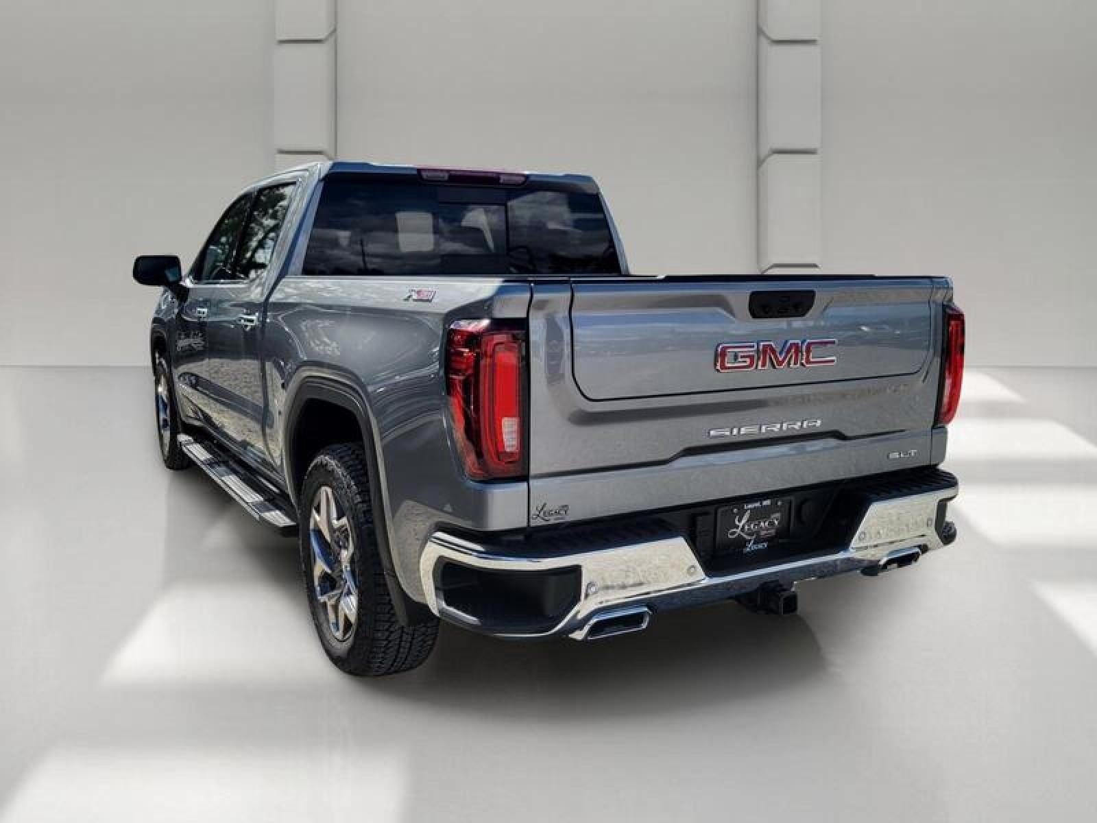 2026 GMC Sierra 1500 Crew Cab Short Box 4-Wheel Drive SLT