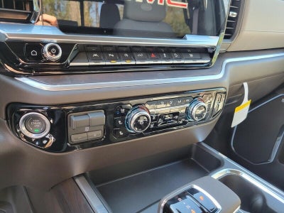 2026 GMC Sierra 1500 Crew Cab Short Box 4-Wheel Drive SLT