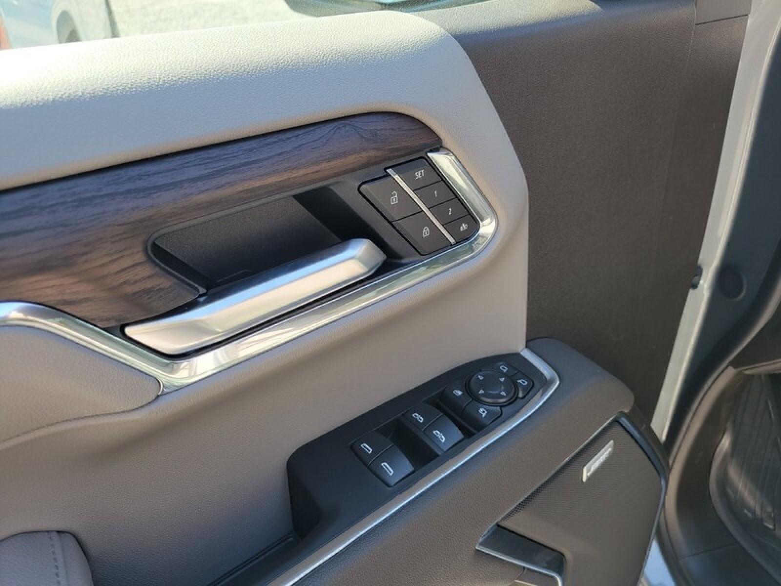 2026 GMC Sierra 1500 Crew Cab Short Box 4-Wheel Drive SLT