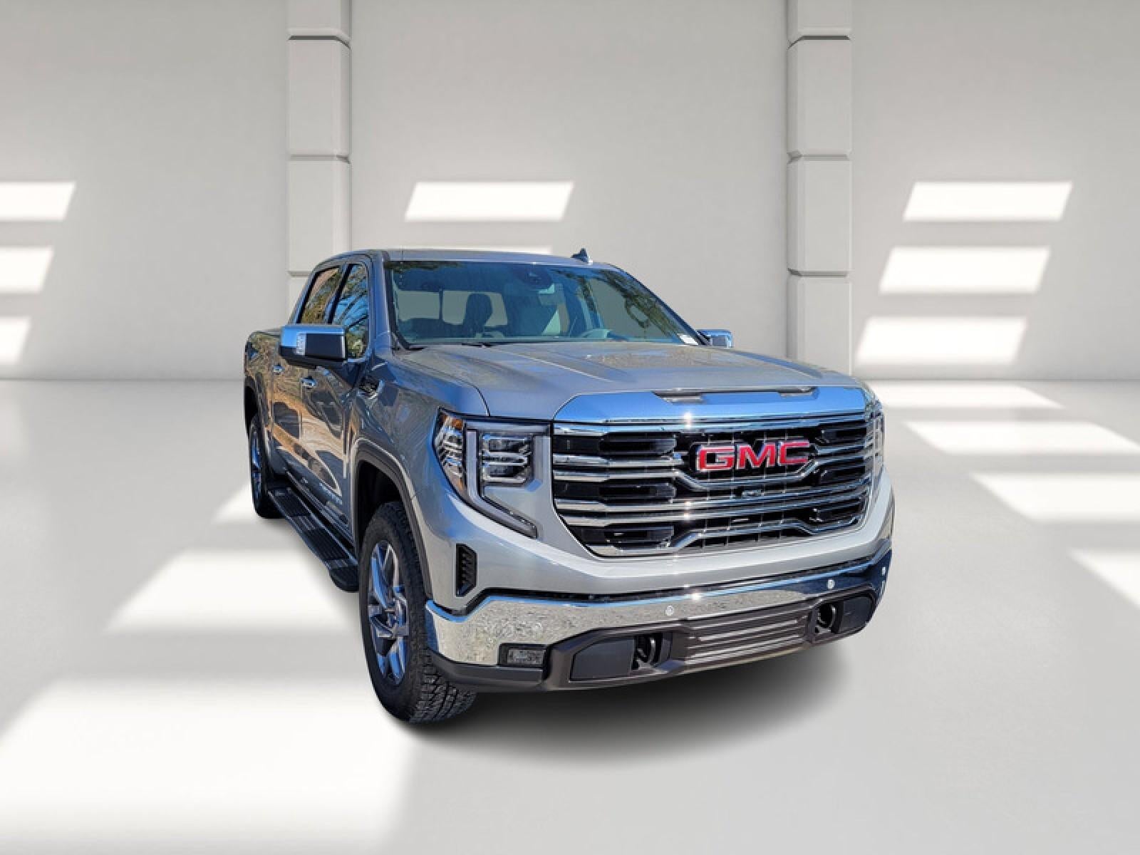 2026 GMC Sierra 1500 Crew Cab Short Box 4-Wheel Drive SLT