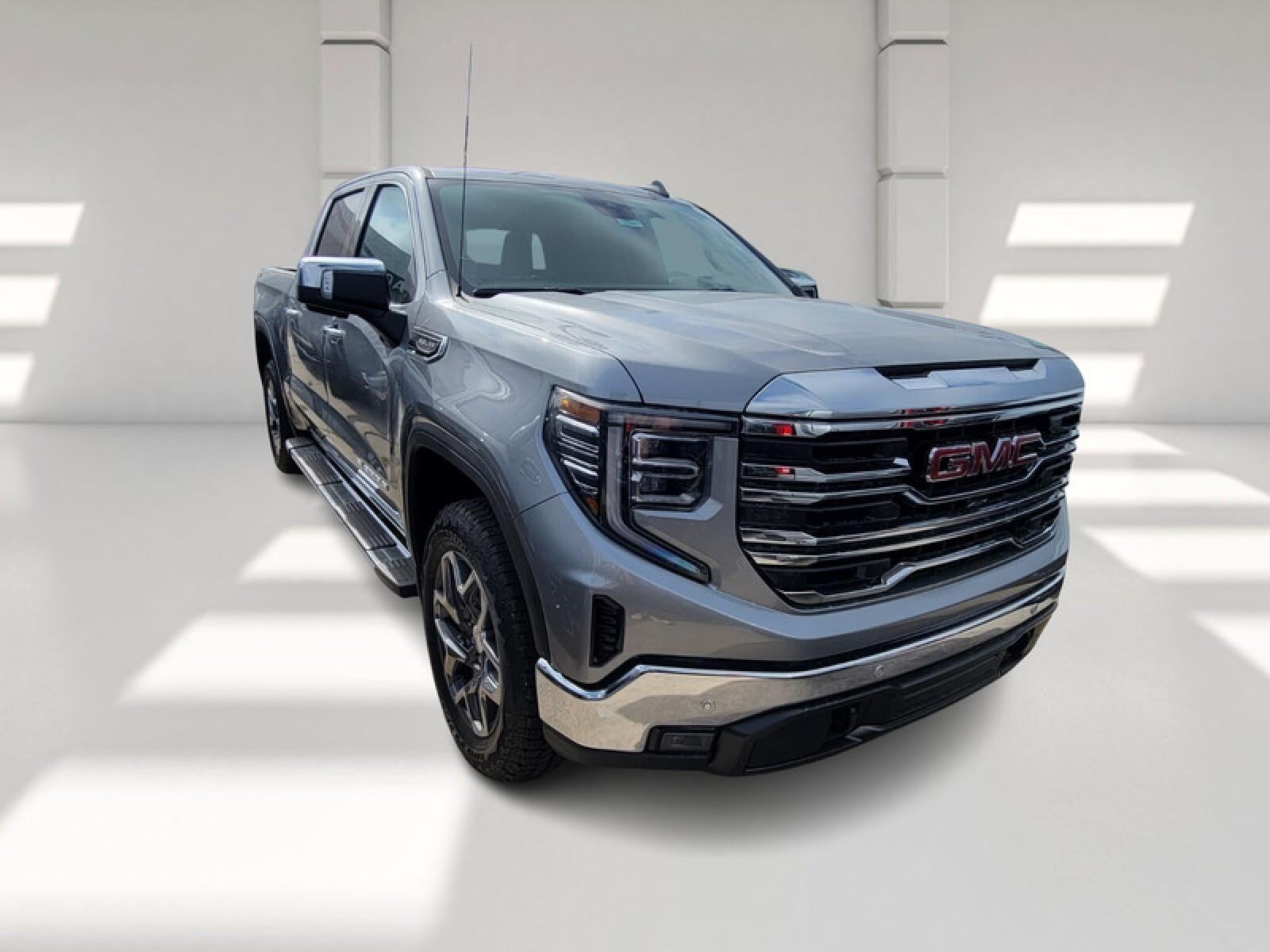 2026 GMC Sierra 1500 Crew Cab Short Box 4-Wheel Drive SLT