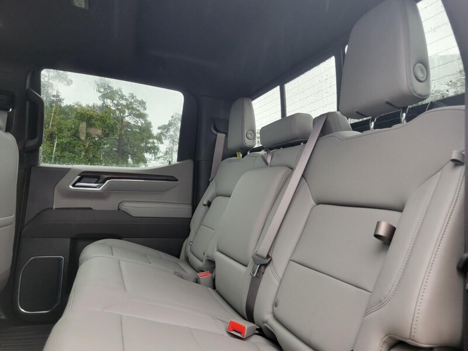 2026 GMC Sierra 1500 Crew Cab Short Box 4-Wheel Drive SLT