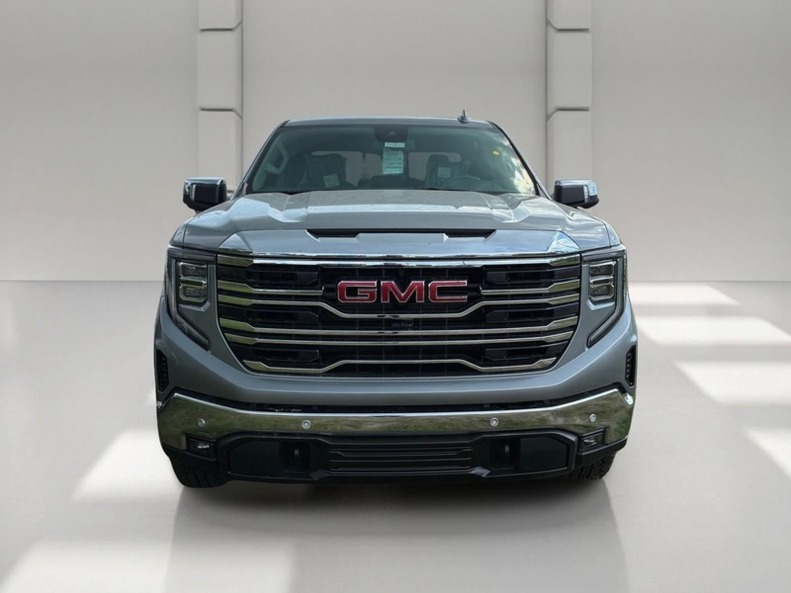 2026 GMC Sierra 1500 Crew Cab Short Box 4-Wheel Drive SLT
