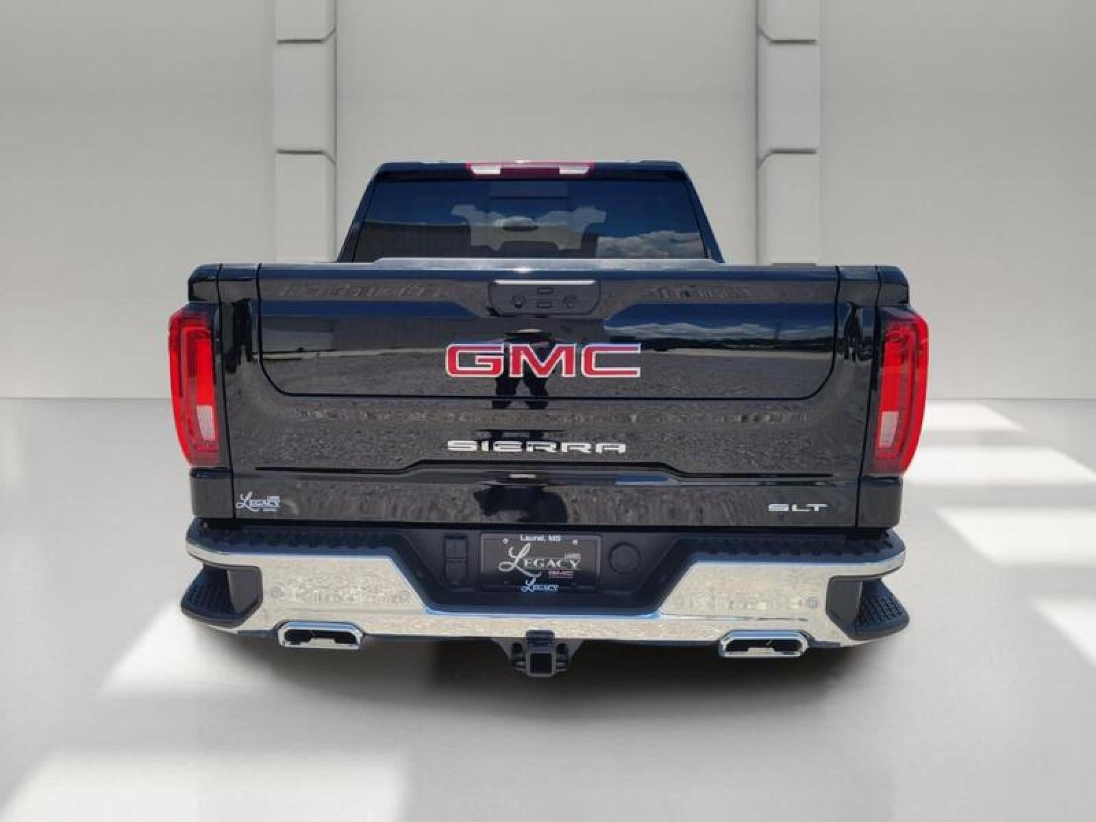 2026 GMC Sierra 1500 Crew Cab Short Box 4-Wheel Drive SLT