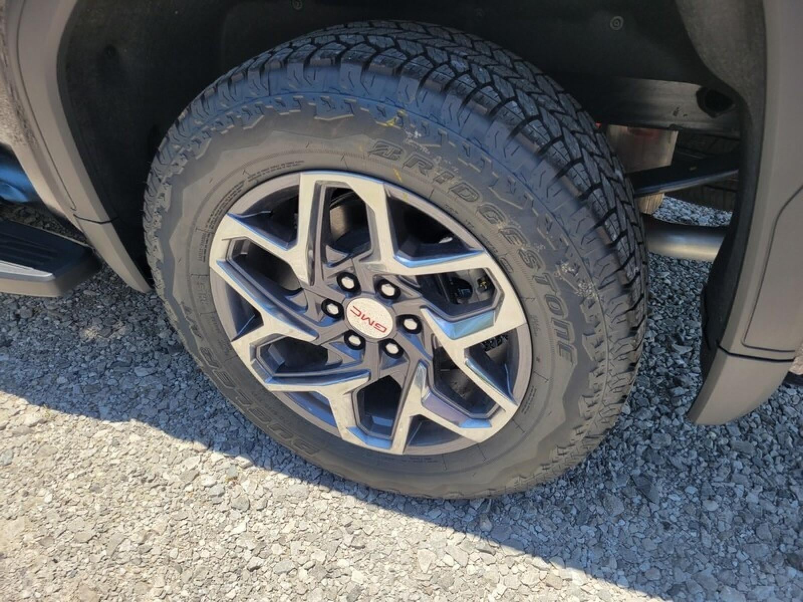 2026 GMC Sierra 1500 Crew Cab Short Box 4-Wheel Drive SLT