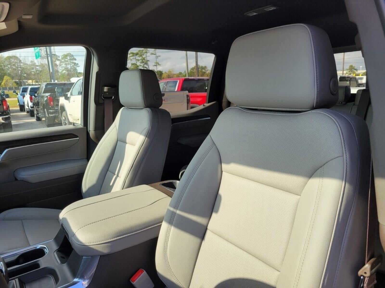 2026 GMC Sierra 1500 Crew Cab Short Box 4-Wheel Drive SLT